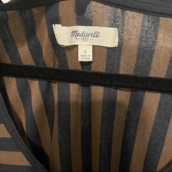 Madewell size small brown and black striped long sleeve t-shirt! - Picture 2 of 4